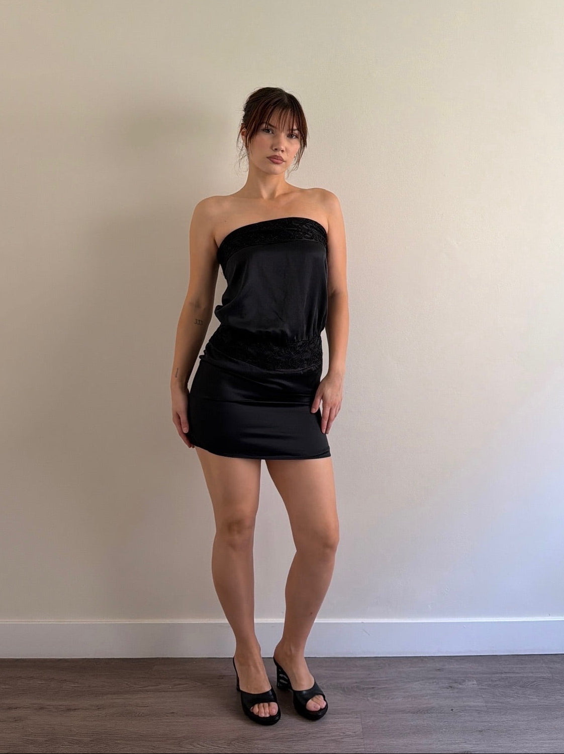black strapless mini dress 
