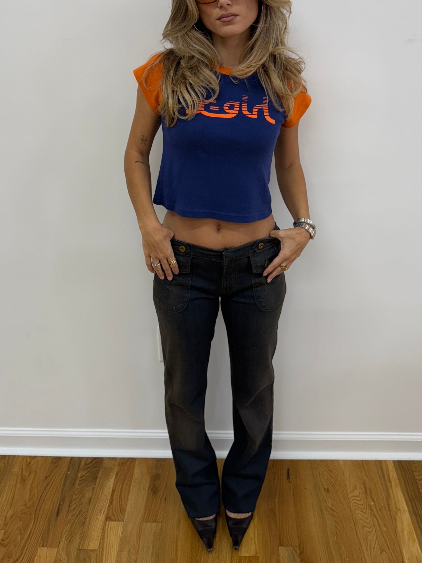 Cropped Xgirl Graphic Tee