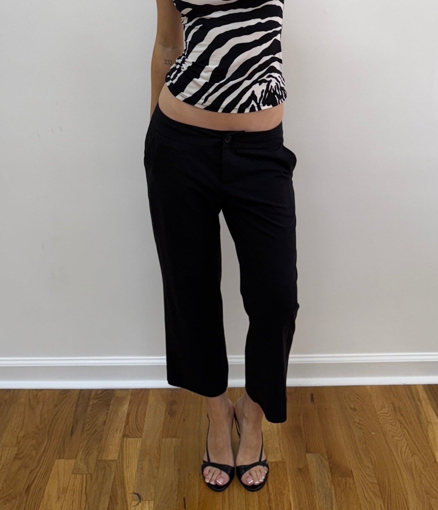 Wide Leg Black Capris