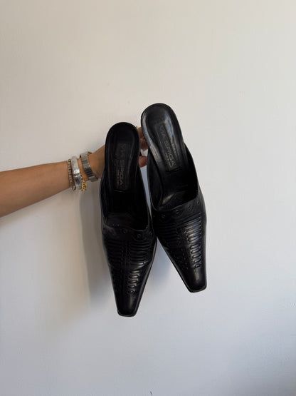 Black Western Mule 10