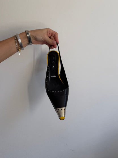 Vicini Metal Toe Kitten Heels IT 38.5