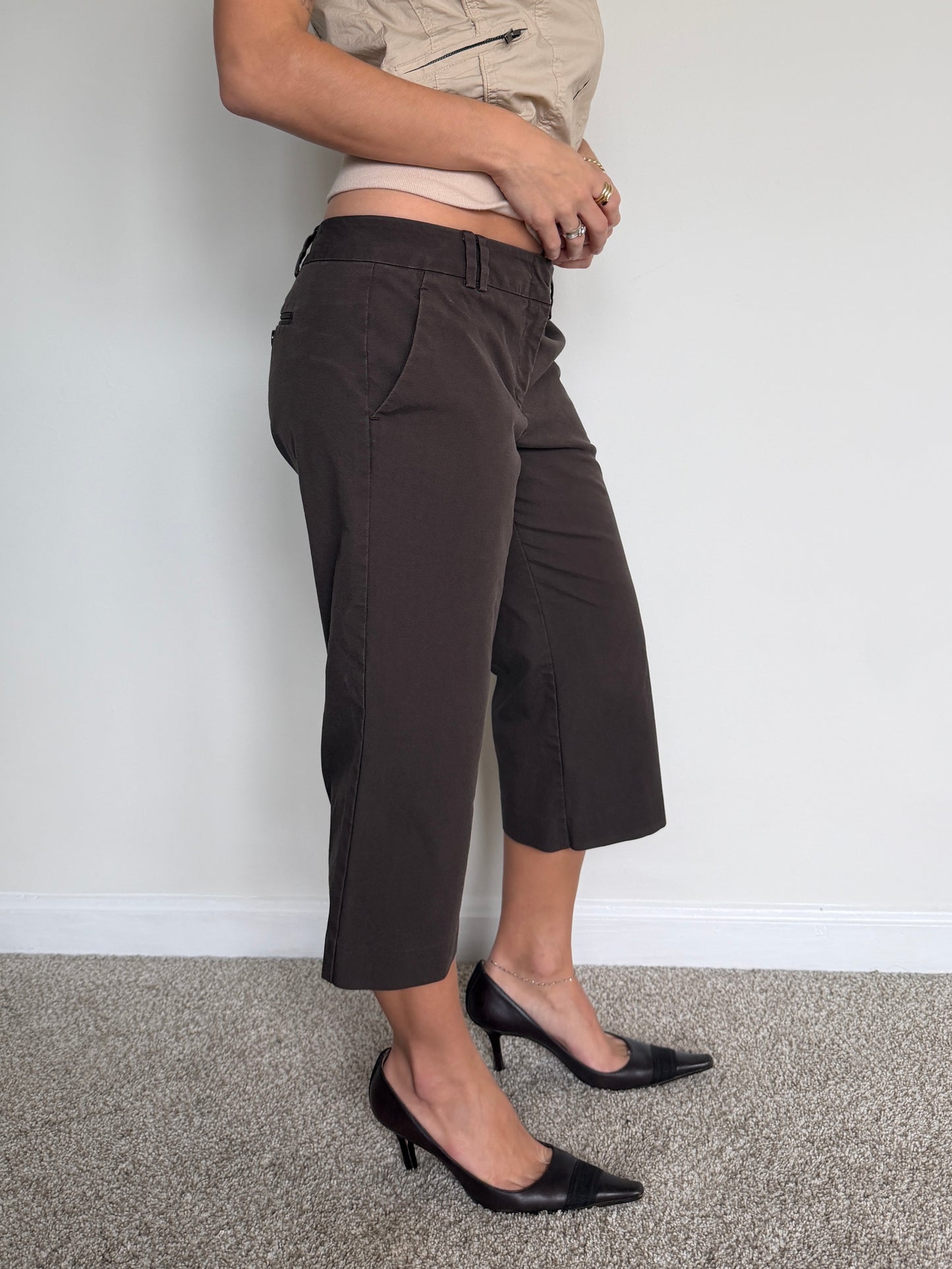 Brown Cropped Capris