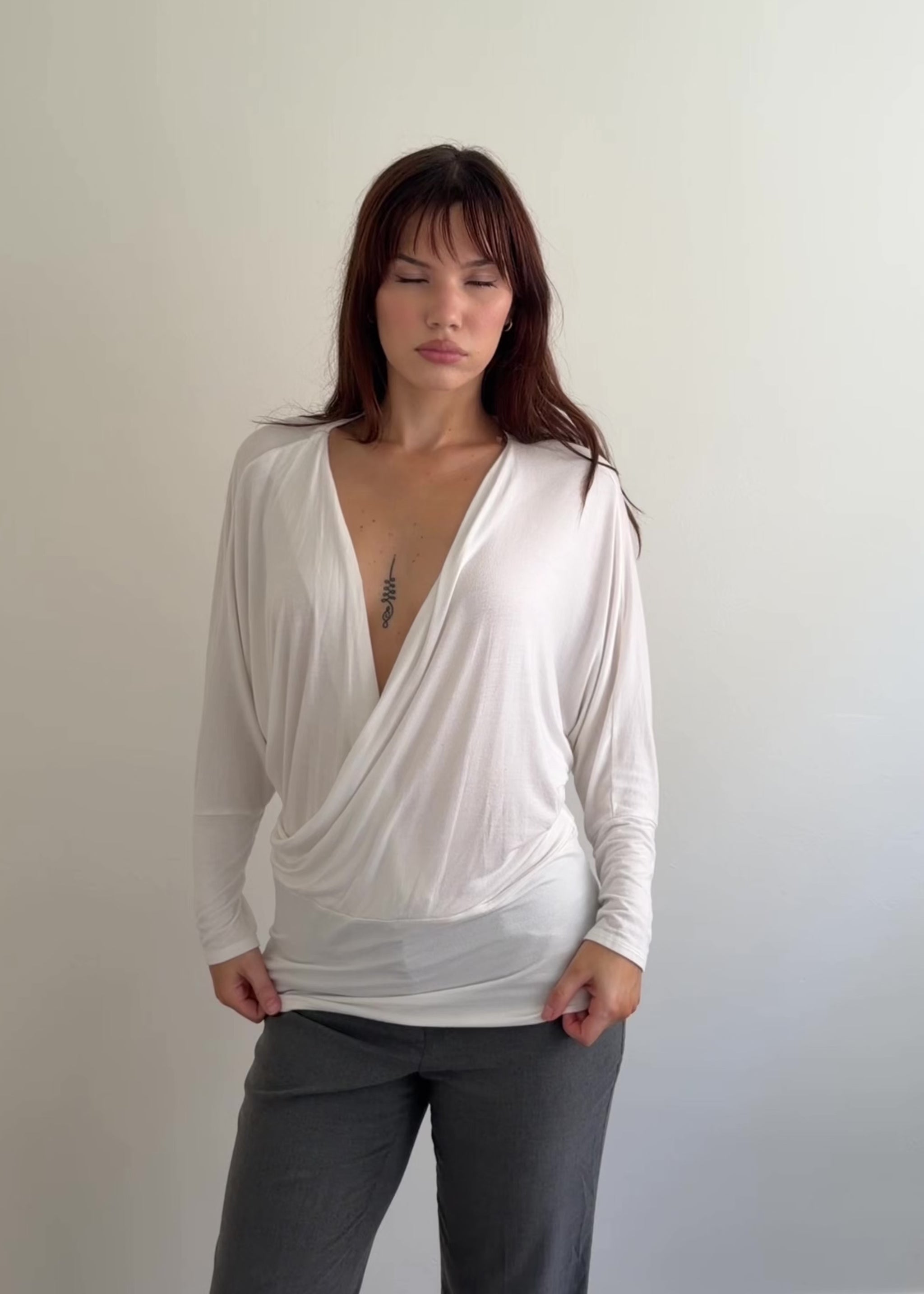 video of white top shown different angles
