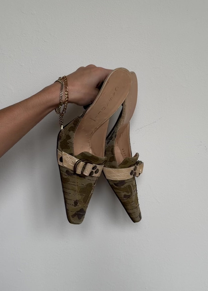 video of camo casadei heels