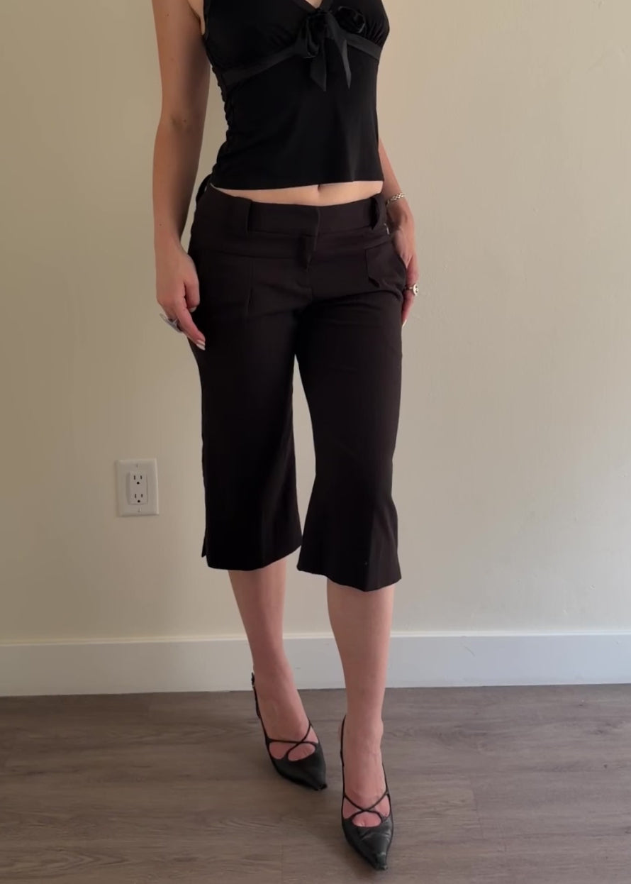 video of capris
