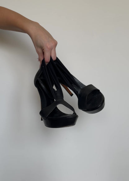 video of black fendi pumps